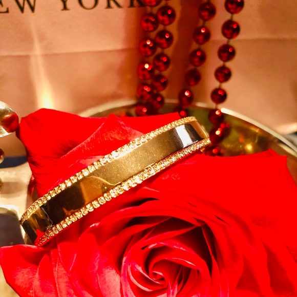 Kate Spade ♠️ New York Pave Rose 🌹 Gold Bangle - Picture 6 of 8